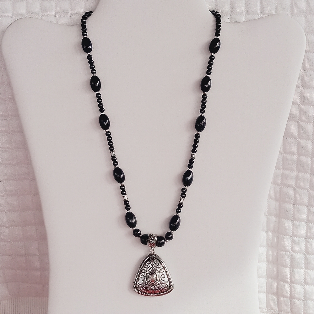 Napier Beaded Necklace/ Silvertone pendant Black Beaded Signed